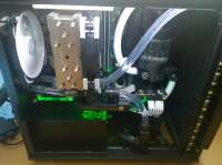 736x550